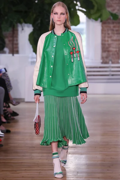 Look 51